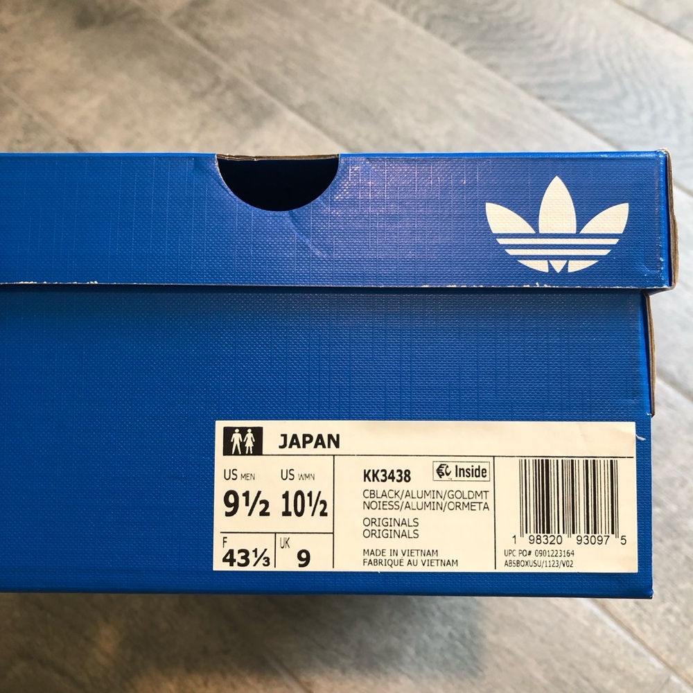 Adidas Originals Country Japan Leather Sneakers Black White Mens Shoes - New! - Picture 9 of 9